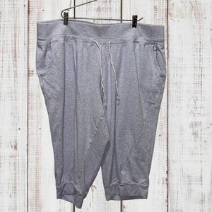 COPY - Livi Athletic Sweatpants Capris